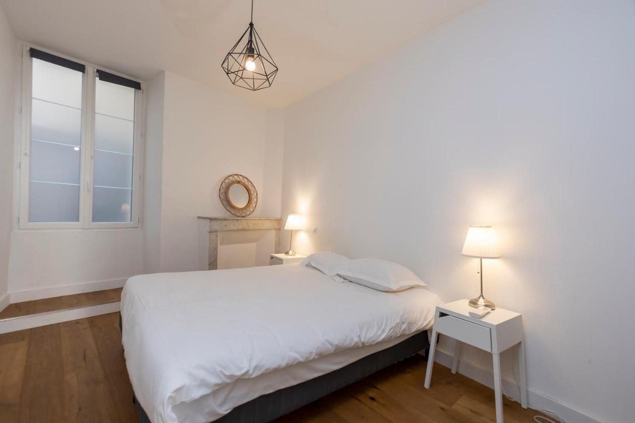 Les Suites R Bonaparte - Appartements De Standing Au Coeur De La Vieille Ville Pietonne Ajaccio  Exterior photo